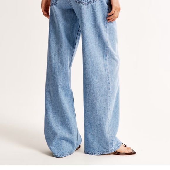 Abercrombie & Fitch The Ultra Loose Low Rise Jeans Size 29/8 - Picture 2 of 10